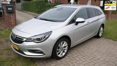 Grijs Gebruikt 2017 Opel Astra Innovation Stationwagen | € 6.950 (Eerlijke prijs)