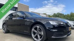 Zwart Gebruikt 2018 Audi A4 Design Stationwagen | € 15.750 (Eerlijke prijs)