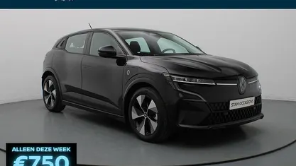 Gebruikt 2024 Renault Megane E-Tech Evolution Hatchback | € 27.990 (Eerlijke prijs)