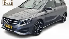 Grijs Gebruikt 2018 Mercedes B180 Ambition MPV | € 18.450 (Eerlijke prijs)