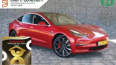 Rood Gebruikt 2019 Tesla Model 3 Performance Sedan | € 23.735 (Eerlijke prijs)