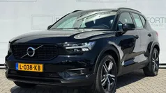 Zwart Gebruikt 2021 Volvo XC40 R-Design SUV | € 30.900 (Eerlijke prijs)