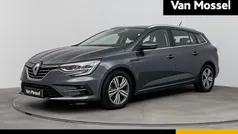 Gebruikt 2023 Renault Mégane GrandTour Equilibre Stationwagen | € 21.935 (Eerlijke prijs)