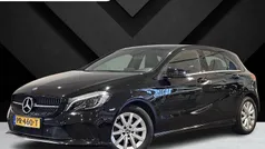 Zwart Gebruikt 2017 Mercedes A160 Ambition Hatchback | € 16.945 (Eerlijke prijs)
