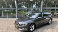 Grijs Gebruikt 2018 VW Passat Comfortline Stationwagen | € 18.345 (Goede deal)