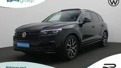 Zwart Gebruikt 2021 VW Touareg R SUV | € 61.950 (Eerlijke prijs)