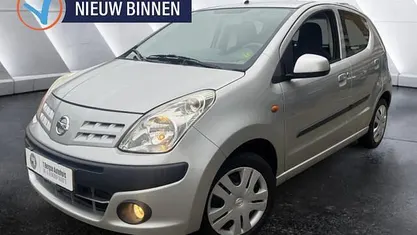 Grijs Gebruikt 2009 Nissan Pixo Visia Hatchback | € 2.490 (Eerlijke prijs)