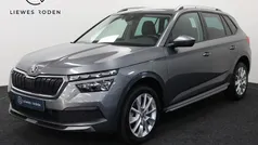 Grijs Gebruikt 2022 Skoda Kamiq Style SUV | € 23.950 (Eerlijke prijs)