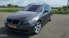 Grijs Gebruikt 2006 BMW 325 Executive Sedan | € 4.950 (Eerlijke prijs)