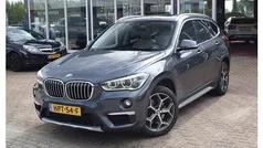 Grijs, metallic lak Gebruikt 2015 BMW X1 Comfort Edition SUV | € 15.595 (Goede deal)