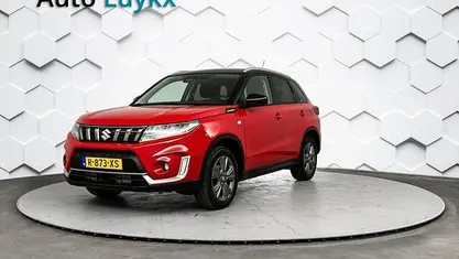 Rood Gebruikt 2021 Suzuki Vitara SUV | € 19.940 (Eerlijke prijs)
