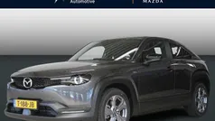 Gebruikt 2023 Mazda MX30 Prime-Line SUV | € 18.925 (Eerlijke prijs)