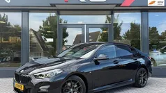 Zwart Gebruikt 2020 BMW 218 Executive Coupé | € 25.450 (Eerlijke prijs)