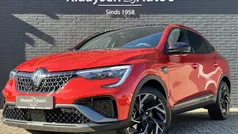 Rood, metallic lak Gebruikt 2024 Renault Arkana Esprit Alpine SUV | € 31.950 (Eerlijke prijs)