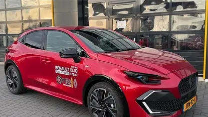 Occasion 2026 Renault Clio V Esprit Alpine Hatchback | € 33.500 (Eerlijke prijs)