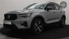 Grijs Gebruikt 2024 Volvo XC40 Plus SUV | € 43.900 (Eerlijke prijs)