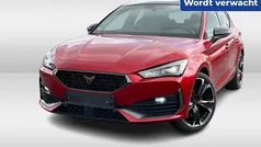 Rood Gebruikt 2023 Cupra Leon VZ Hatchback | € 29.950 (Eerlijke prijs)