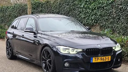 Occasion BMW 330 Executive 252 PK (185 kW) 2018 Stationwagen