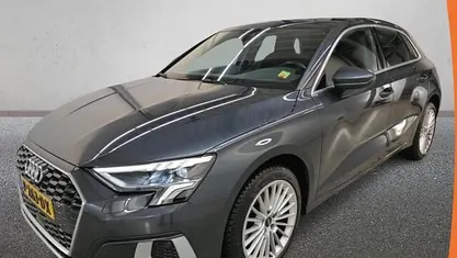 Occasion Audi A3 Sportback Advanced 123 PK (90 kW) 2022 Grijs (metallic) Hatchback