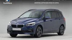 Blauw, metallic lak Gebruikt 2022 BMW 216 Gran Tourer Sport Line MPV | € 21.450 (Eerlijke prijs)