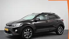 Bruin Gebruikt 2020 Kia Stonic Vision SUV | € 15.890 (Eerlijke prijs)