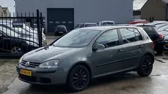 Groen (metallic) Gebruikt 2004 VW Golf IV Trendline Hatchback | € 1.995 (Eerlijke prijs)