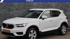 Wit Gebruikt 2021 Volvo XC40 Momentum SUV | € 27.194 (Super prijs)