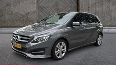 Gebruikt 2017 Mercedes B180 Ambition MPV | € 14.250 (Eerlijke prijs)