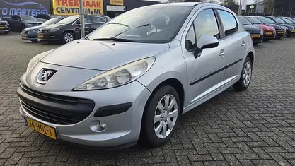 Grijs Gebruikt 2008 Peugeot 207 Hatchback | € 2.150 (Eerlijke prijs)