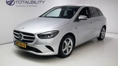 Mercedes B250e