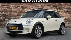 Wit Gebruikt 2015 Mini Cooper Business Hatchback | € 11.445 (Super prijs)
