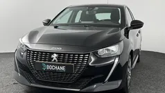Zwart, metallic lak Gebruikt 2021 Peugeot 208 Hatchback | € 10.900 (Eerlijke prijs)