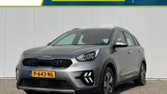 Grijs Gebruikt 2022 Kia Niro SUV | € 25.940 (Eerlijke prijs)