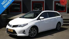 Wit Gebruikt 2013 Toyota Auris Touring Sports Stationwagen | € 11.999 (Eerlijke prijs)