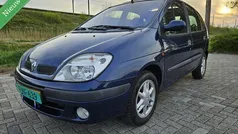 Blauw Gebruikt 2001 Renault Scénic MPV | € 1.499 (Eerlijke prijs)