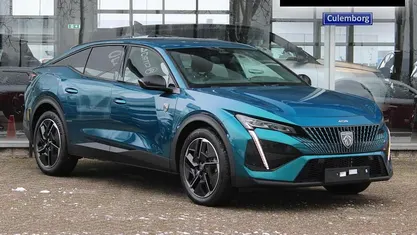 Nieuw Peugeot 408 GT 145 PK (106 kW) 2026 Blauw Hatchback