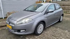 Grijs Gebruikt 2010 Fiat Bravo Dynamic Hatchback | € 2.750 (Eerlijke prijs)