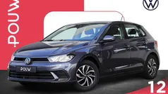 Grijs Gebruikt 2021 VW Polo Life Hatchback | € 17.950 (Eerlijke prijs)
