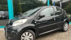 Zwart Gebruikt 2011 Citroën C1 SELECTION Hatchback | € 3.500 (Goede deal)