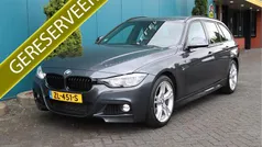 Grijs Gebruikt 2019 BMW 318 M Sport Stationwagen | € 21.850 (Goede deal)