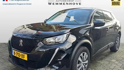 Zwart Gebruikt 2021 Peugeot 2008 Active SUV | € 14.295 (Goede deal)