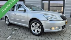 Grijs Gebruikt 2012 Skoda Octavia Business Line Hatchback | € 6.500 (Eerlijke prijs)