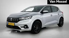 Grijs Gebruikt 2022 Dacia Sandero Comfort Hatchback | € 13.940 (Goede deal)