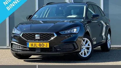 Zwart Gebruikt 2024 Seat Leon Style Stationwagen | € 24.900 (Eerlijke prijs)