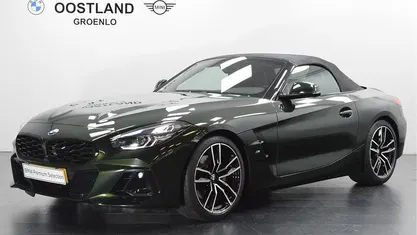 Groen Gebruikt 2024 BMW Z4 Executive Cabriolet | € 51.900 (Eerlijke prijs)