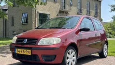 Rood Gebruikt 2005 Fiat Punto Young Hatchback | € 799 (Eerlijke prijs)