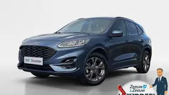Blue metallic (pn4ft) Gebruikt 2022 Ford Kuga ST-Line X SUV | € 26.940 (Eerlijke prijs)