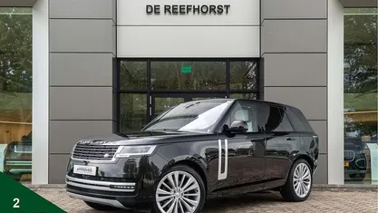 Santorini blackbeige Occasion 2022 Land Rover Range Rover First Edition SUV | € 142.900 (Super prijs)