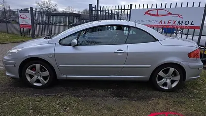 Occasion Peugeot 307 CC 140 PK (102 kW) 2009 Cabriolet