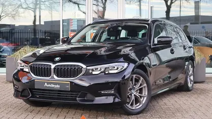 Occasion BMW 318 Executive 157 PK (115 kW) 2020 Zwart Stationwagen